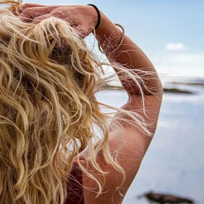 Sukime Radiantly Alive natural hair and scalp oil, 3 bottles of face, hair and scalp oil.